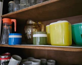 lots of kitchen goodies