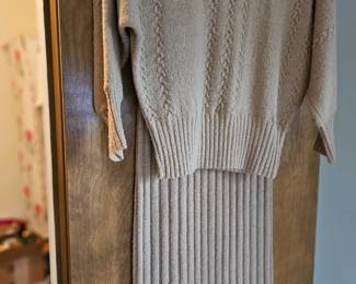 vintage seater ensemble 