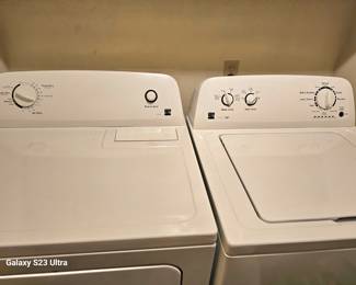 washer and dryer, newer models, apartment size