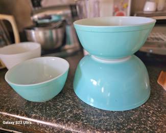 Set of three mint turquoise vintage bowls 