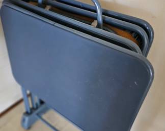 handy TV trays