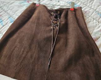 Groovy leather mini skirt, small size