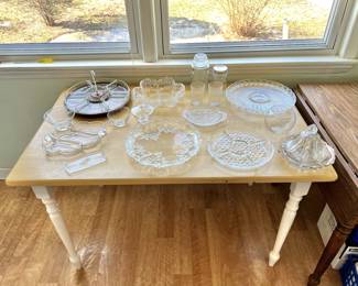 Assorted Glassware