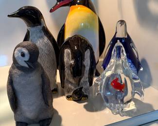 GLASS PENGUIN W/ HEART INSIDE SOLD
