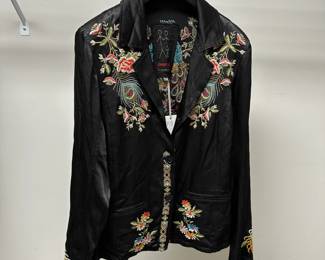 C93 - $50. XS-NWT. Johnny Was Embroidered Jacket. Kandana Satin