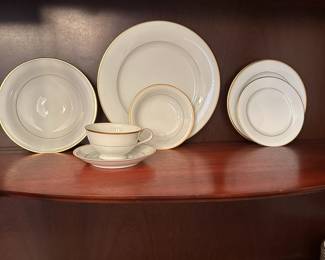 C34 - $175. 77 Pcs. Noritake. Guilford #5291. 