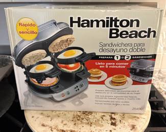 C164 - $15. Hamilton Beach Sandwich Maker