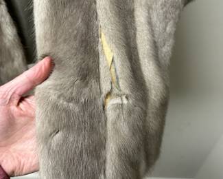 C65 - $40 - Vintage Mink Stole. Needs some repairs to front right and Lining. Otherwise in good vintage condition. 