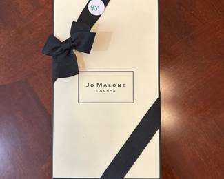 C152 - $40. New in Box Jo Malone London. Pear & Freesia Diffuser Set. 