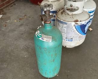 C192 - $50 - Argon Compressed Tank 5# (Empty?)