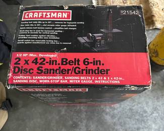 C194 - $150 - Craftsman 2 x 42". Belt 6" disc sander / grinder. New in Box. 