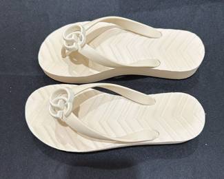 C125 - $100 - Gucci Double G Flip Flop Sandals Rubber in Mystic White. Size 35. Gently Worn. 