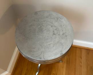 C25 - $20 - Metal Plant Stand. Measures 11.5" wide x 22" tall. 