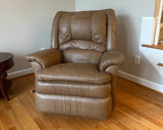 C20 - $225 - La-Z-Boy Rocking Recliner - Leather. In Very good  condition! Measures 38" wide x 39" deep x 41" tall. 