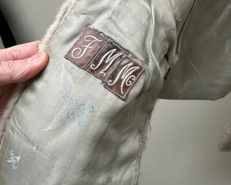 C65 - $40 - Vintage Mink Stole. Needs some repairs to front right and Lining. Otherwise in good vintage condition. 