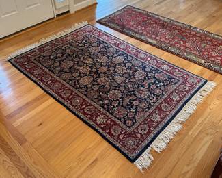 C27 - $150. Wool Area Rug. No Tag. Looks like hand knotted wool. 4' x 6' area rug