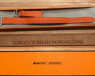 J31 - $125. Hermes Apple Watch 38MM Double Tour Feu (double wrap bracelet) Looks almost brand new!