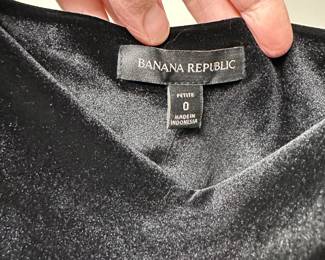C67 - $20. Size Petite 0. Banana Republic Velvet Jumpsuit. 