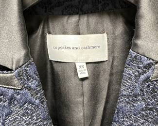 C74 - $20. XS - Cupcakes & Cashmere Blazer. 