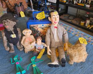 Many unique toys gorilla SOLD