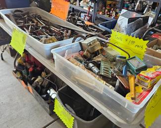$1 each tool table