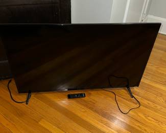 FLATSCREEN SMART TV
