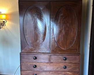 ENGLISH FRENCH PRESS- IMPRESSIVE SIZE