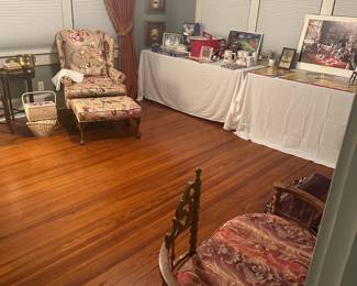 BEDROOM WITH OLE MISS REBEL ITEMS