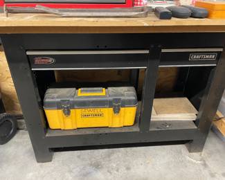 Craftsman work bench 