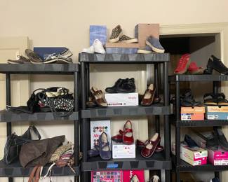 Women's Alegria shoes sizes 8.5 to 9