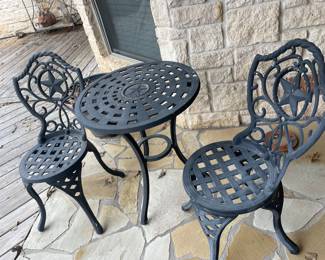 Cast Iron Bistro set with Texas Lone Star