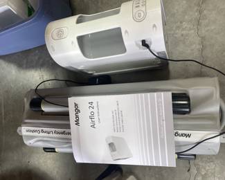 Airflo 24 - Air Compressor and Lifting Cushion Perfect for people who have difficulty getting up and down from a chair due to limited mobility and muscle weakness.