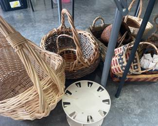 Large selection of baskets for all occasions 