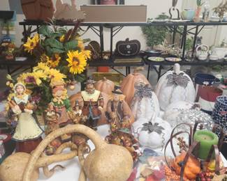 Fall, Christmas, Easter, Fourth of July holiday decor