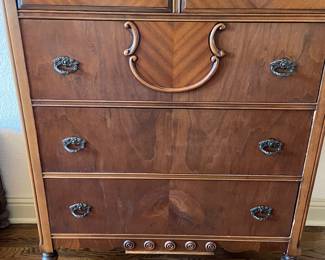 Antique chest of drawers that matches the cedar chest