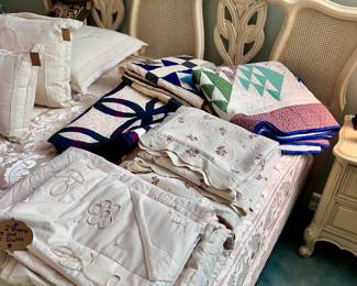 Vintage Quilts and Nice Linens
