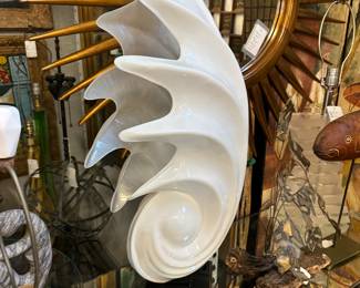 Rougier molded Lucite shell lamp; Carved giltwood sunburst; and more