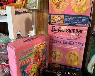 Vintage Barbies/Toys 