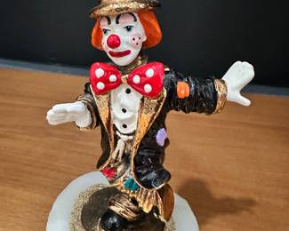 #22 - $36 for set of 3 - Ron's set of 3 clowns 1993-1995 - 5x3 or 4 approx