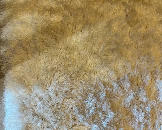 #53 - $90 - Allure White shag rug 7'6 x 9'6