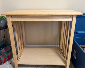#97 - $50 - side table / island as is
