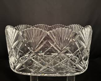 Stunning Crystal Large Bowl, 9.75"W x 6"D x 5"H