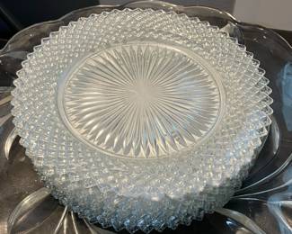 Clear glass plates