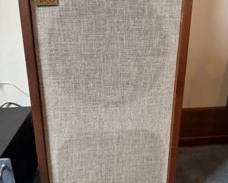 Vintage Acoustic Research AR-5 Vintage Speakers. 
Speaker 1 of 5