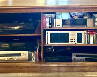 Vintage Stereo System
Sony
Carver Removed From Sale
Picture 1 of 2
