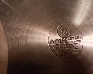 #162	Living Quarters set of 2 stock Pots w/lids	 $35.00 
