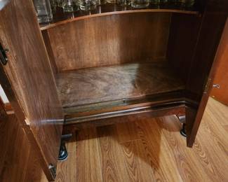 #72	G & F Gold Feather Products Antique Burl Wood Drop Front ,lift-top Cabinet lighted w/2 wood Doors & 1 curved Shelf - 29x15 47T	 $275.00 