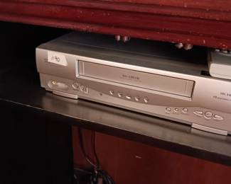 #90	Emerson DA-4 VCR w/remote	 $24.00 
