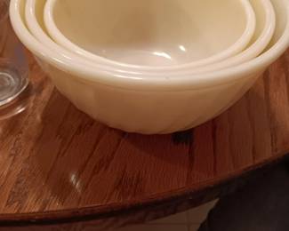 #160	Set of 3 FireKIng White Swirl Oven and Mixing Bowls	 $25.00 
