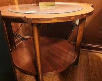#63	Lane Round MCM End Table - 26x20 w/glass protect 	 $275.00 
